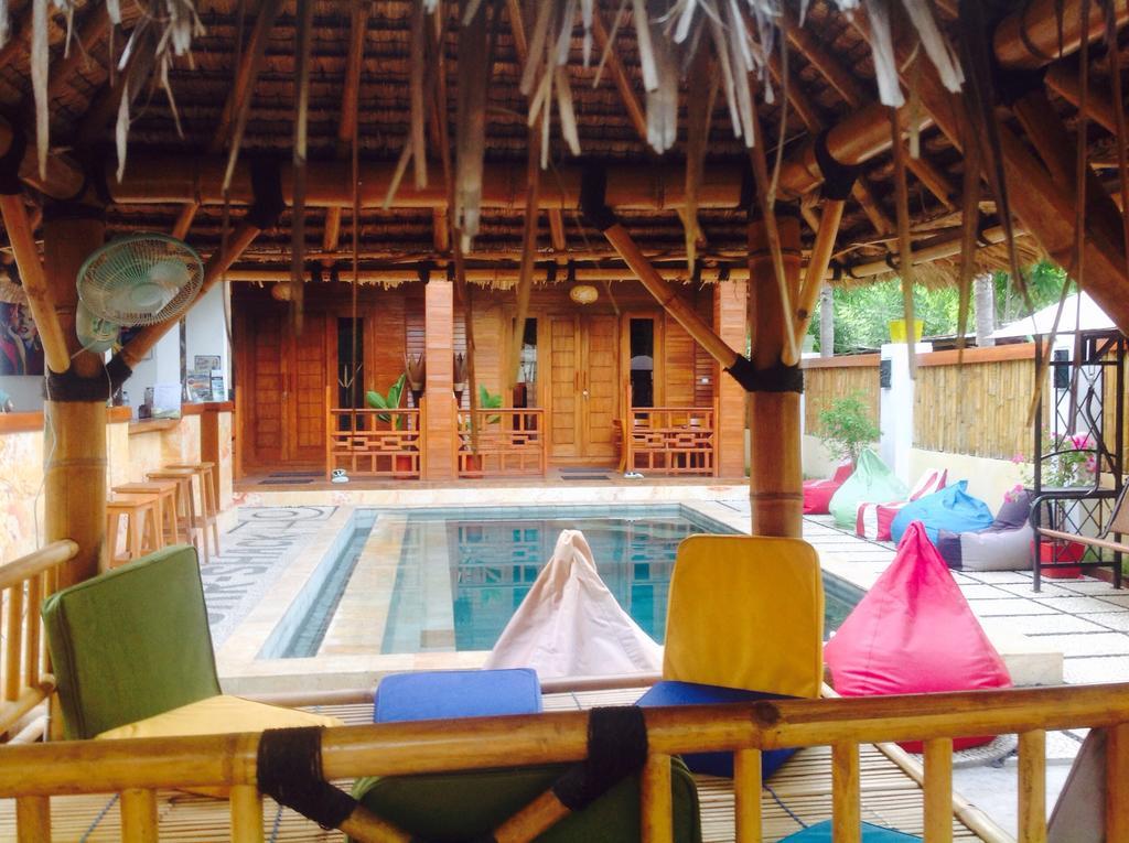 Gili T Sugar Shack Hotel กีลีตราวางัน ภายนอก รูปภาพ